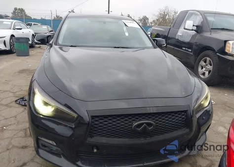 2015 Infiniti Q50 Premium z USA, uszkodzony, nr VIN JN1BV7AR2FM423280